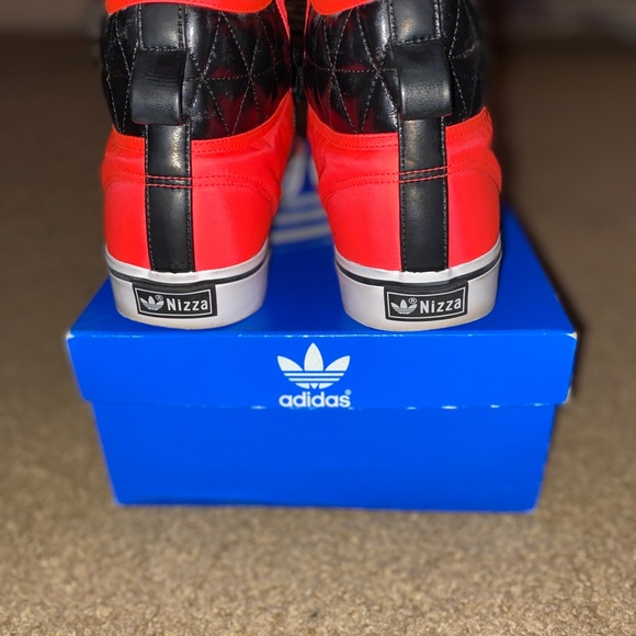 Adidas Original - Nizza Hi CQ Size: 9 mens - Picture 2 of 5